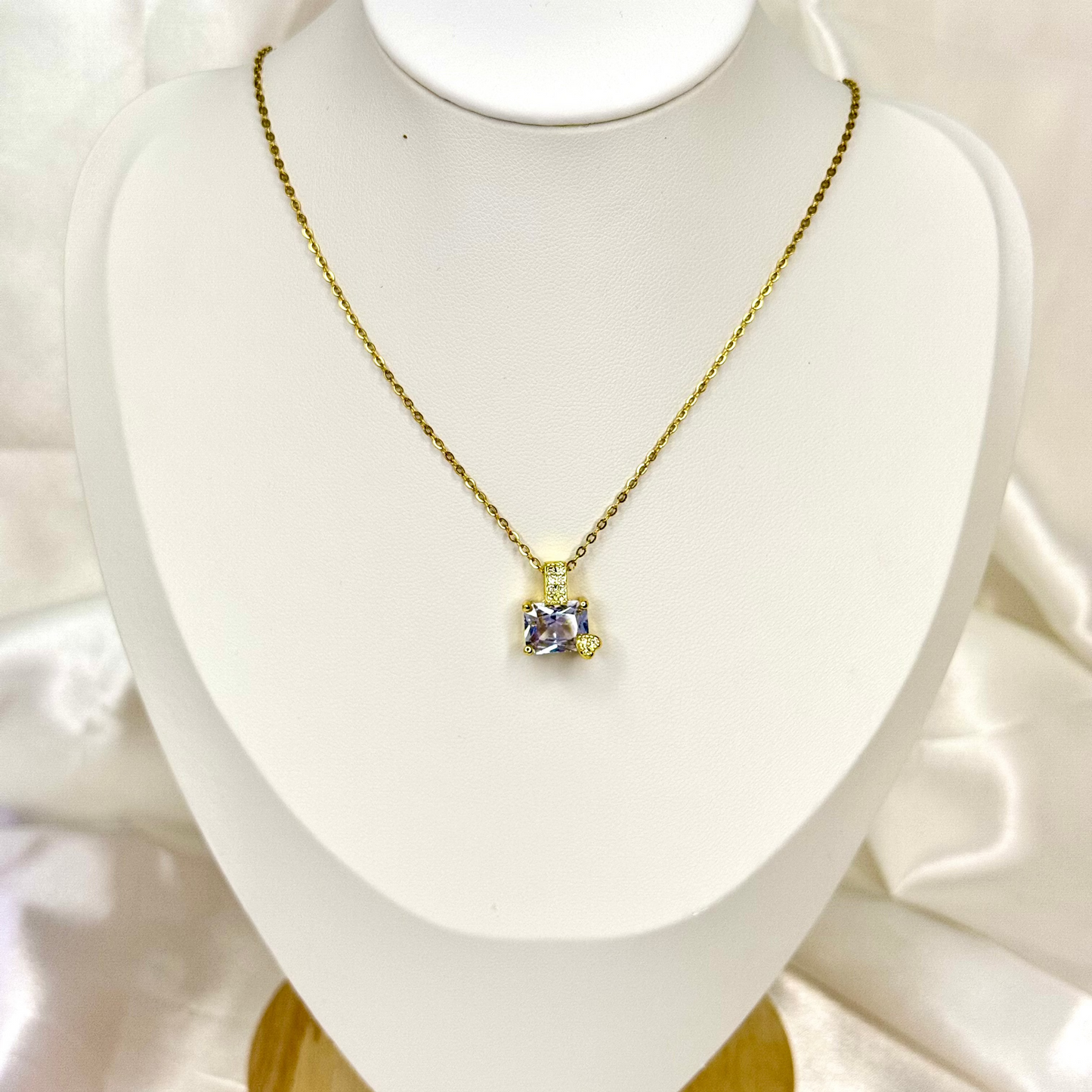 Radiant Orbit Necklace
