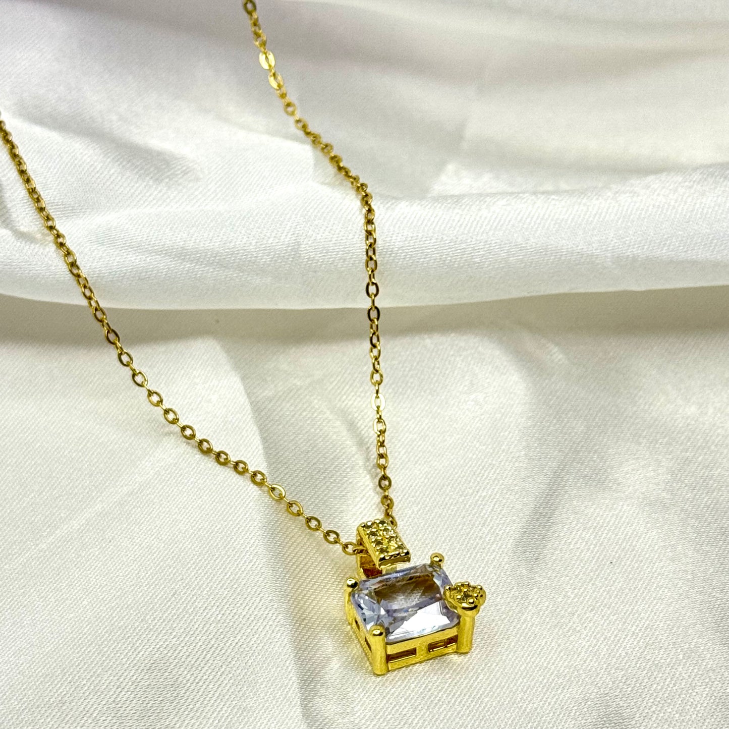 Radiant Orbit Necklace