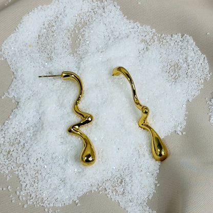 Crinkle Drop Earrings