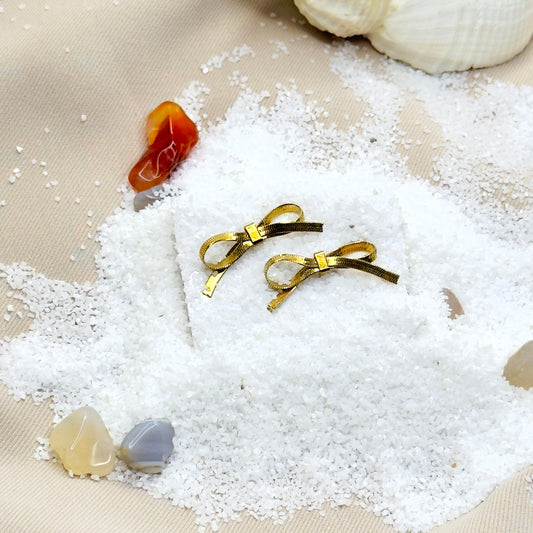 Ribbon Stud Earrings